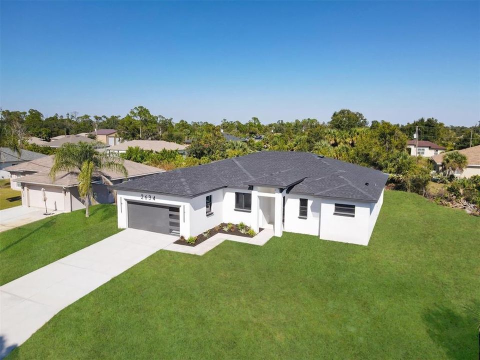 For Sale: $460,000 (4 beds, 2 baths, 2158 Square Feet)