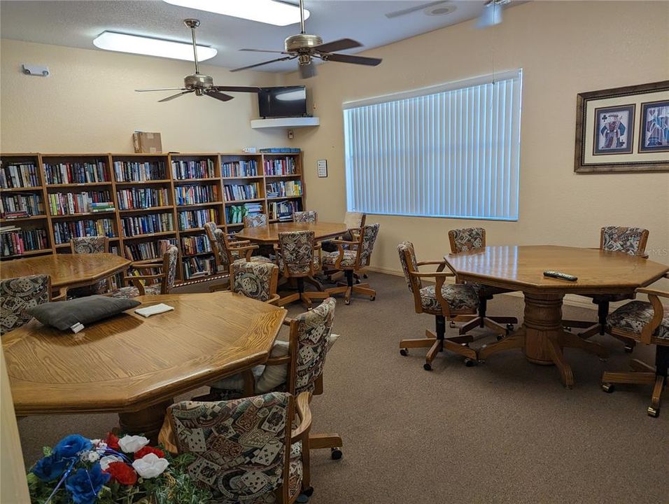 For Sale: $239,900 (3 beds, 2 baths, 1699 Square Feet)