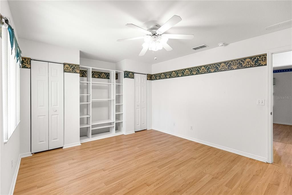 For Sale: $239,900 (3 beds, 2 baths, 1699 Square Feet)