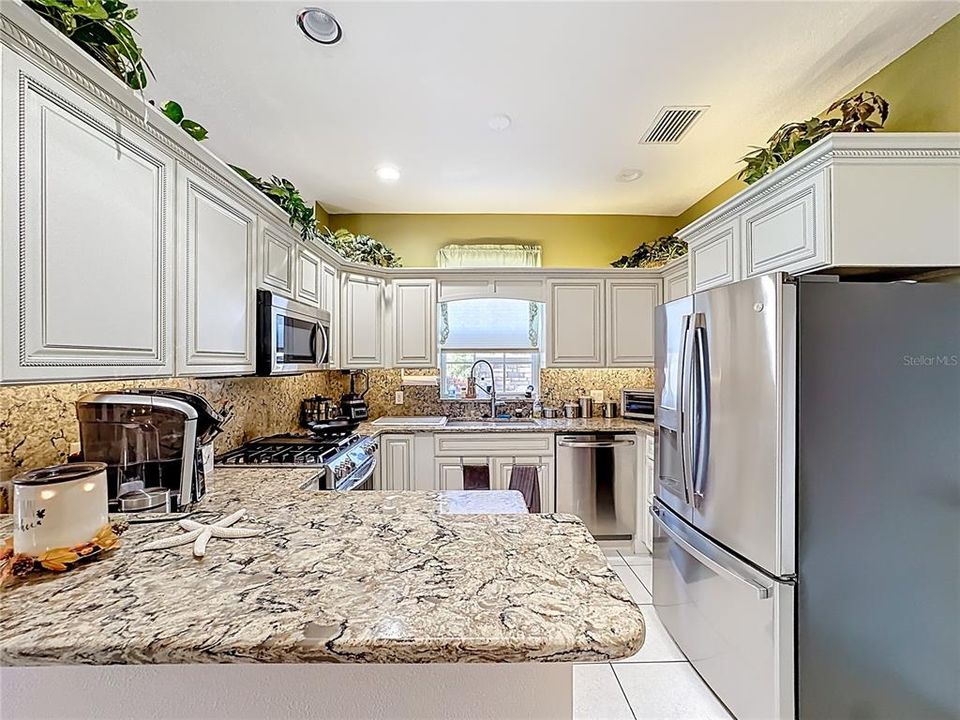 Active With Contract: $330,000 (4 beds, 2 baths, 1550 Square Feet)