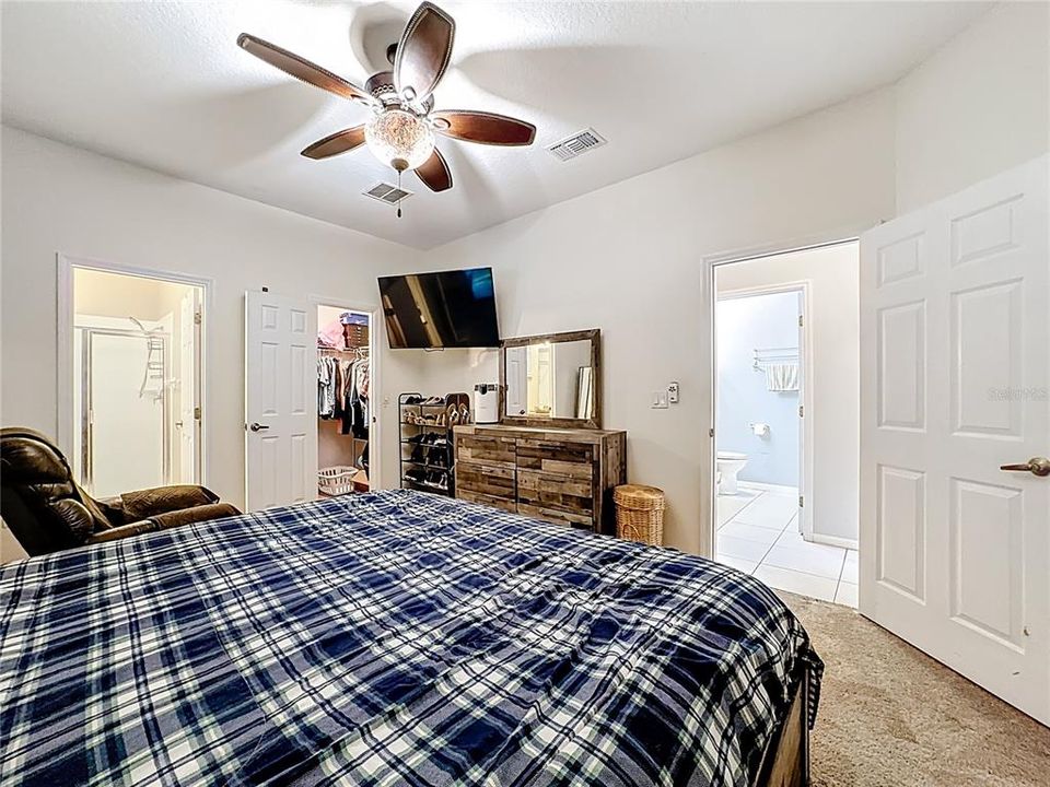 Active With Contract: $330,000 (4 beds, 2 baths, 1550 Square Feet)