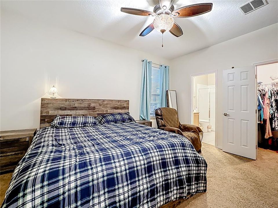 Active With Contract: $330,000 (4 beds, 2 baths, 1550 Square Feet)