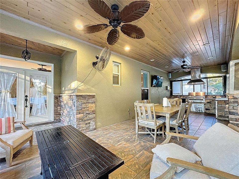 Active With Contract: $330,000 (4 beds, 2 baths, 1550 Square Feet)