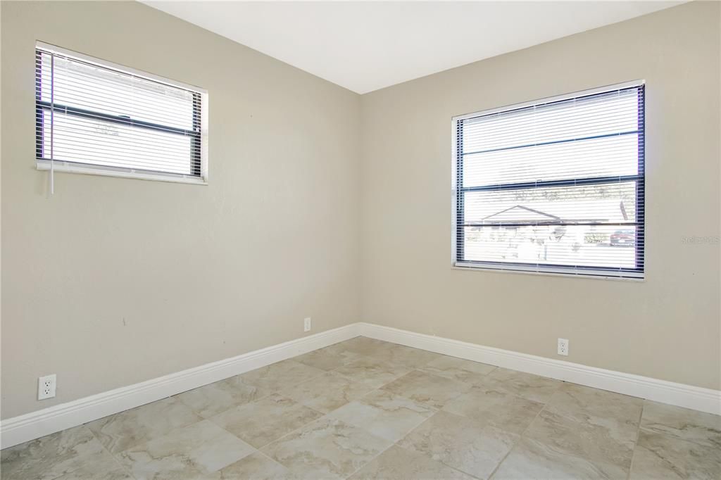 For Rent: $1,495 (2 beds, 2 baths, 1850 Square Feet)