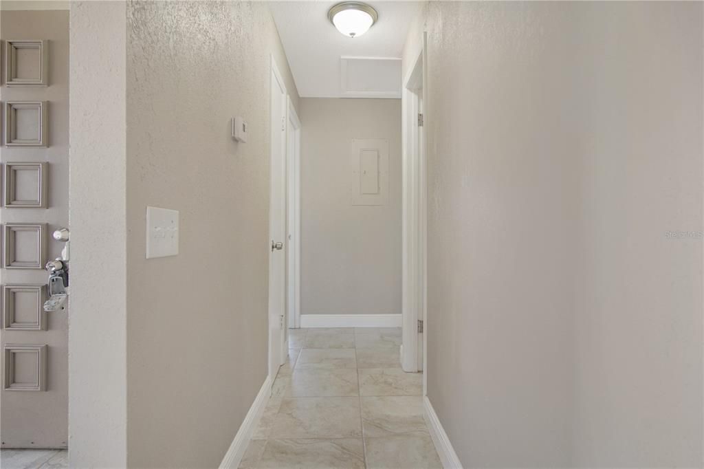 For Rent: $1,495 (2 beds, 2 baths, 1850 Square Feet)