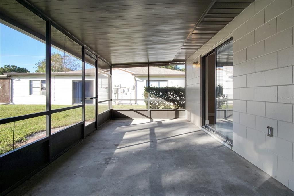 For Rent: $1,495 (2 beds, 2 baths, 1850 Square Feet)