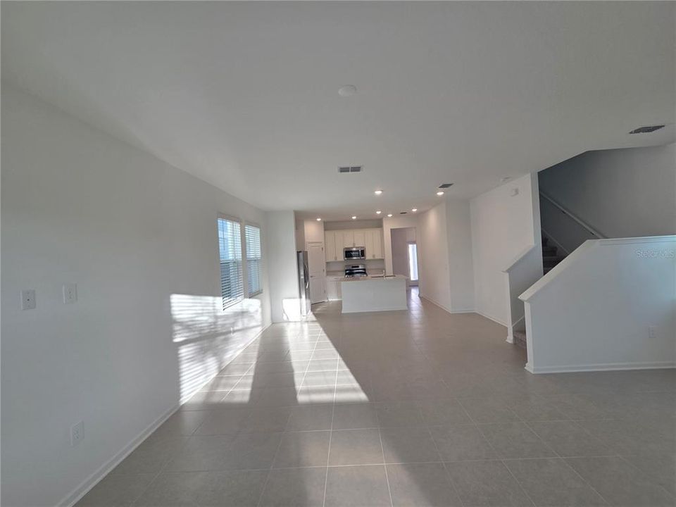 В аренду: $2,750 (4 спален, 3 ванн, 2023 Квадратных фут)