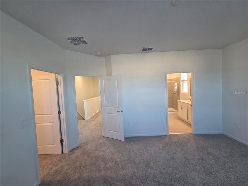 В аренду: $2,750 (4 спален, 3 ванн, 2023 Квадратных фут)