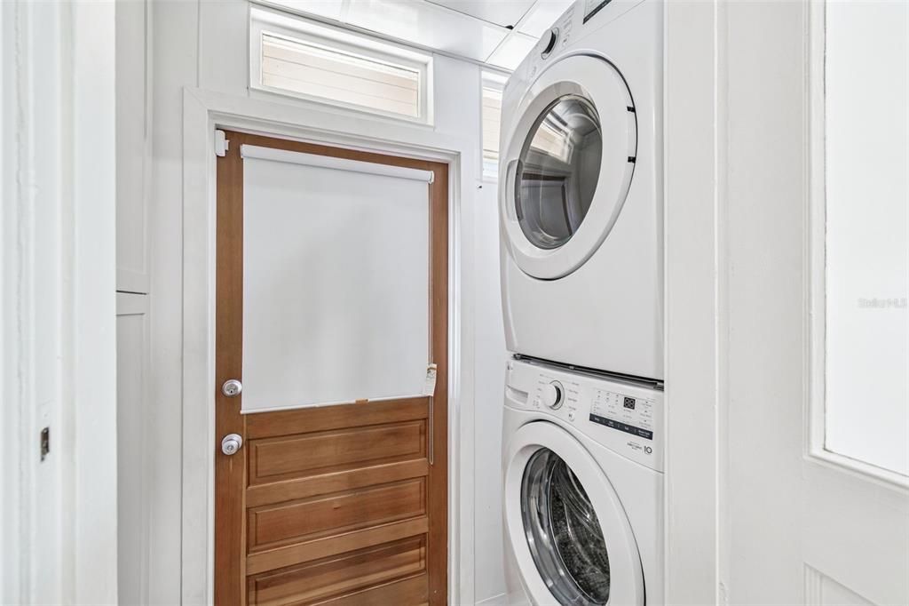 For Sale: $499,000 (3 beds, 1 baths, 1163 Square Feet)