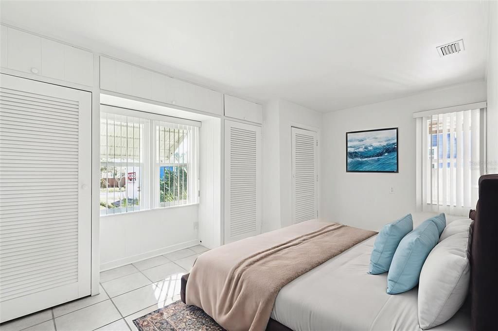 For Sale: $499,000 (3 beds, 1 baths, 1163 Square Feet)