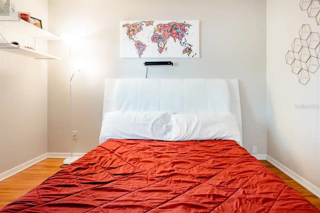 На продажу: $360,000 (3 спален, 2 ванн, 1124 Квадратных фут)