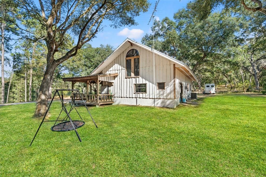 Active With Contract: $544,900 (3 beds, 2 baths, 1816 Square Feet)