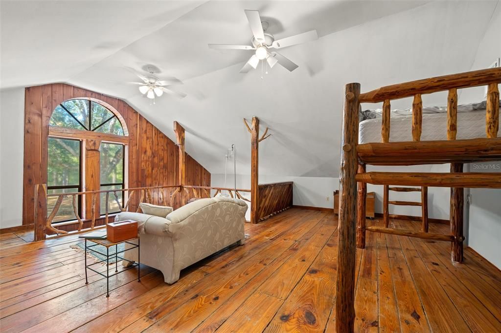 Active With Contract: $544,900 (3 beds, 2 baths, 1816 Square Feet)