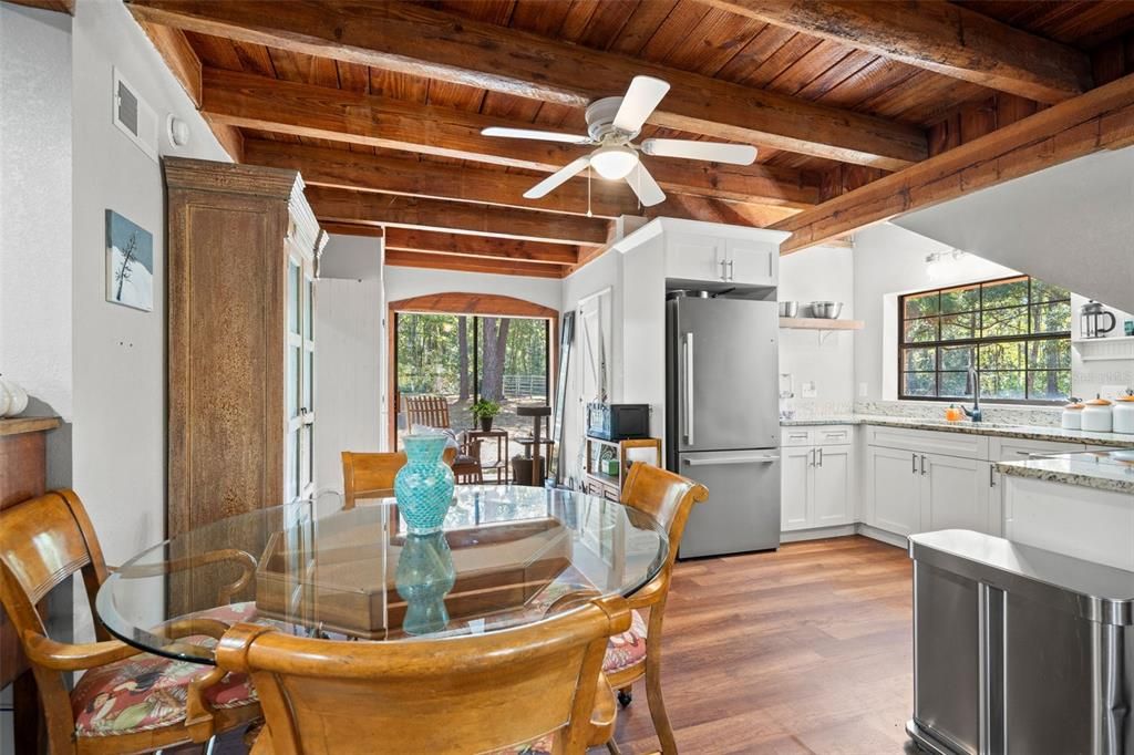 Active With Contract: $544,900 (3 beds, 2 baths, 1816 Square Feet)