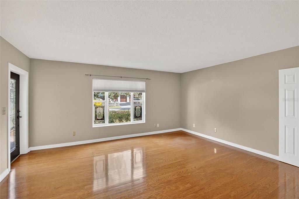 For Rent: $4,500 (3 beds, 2 baths, 2218 Square Feet)