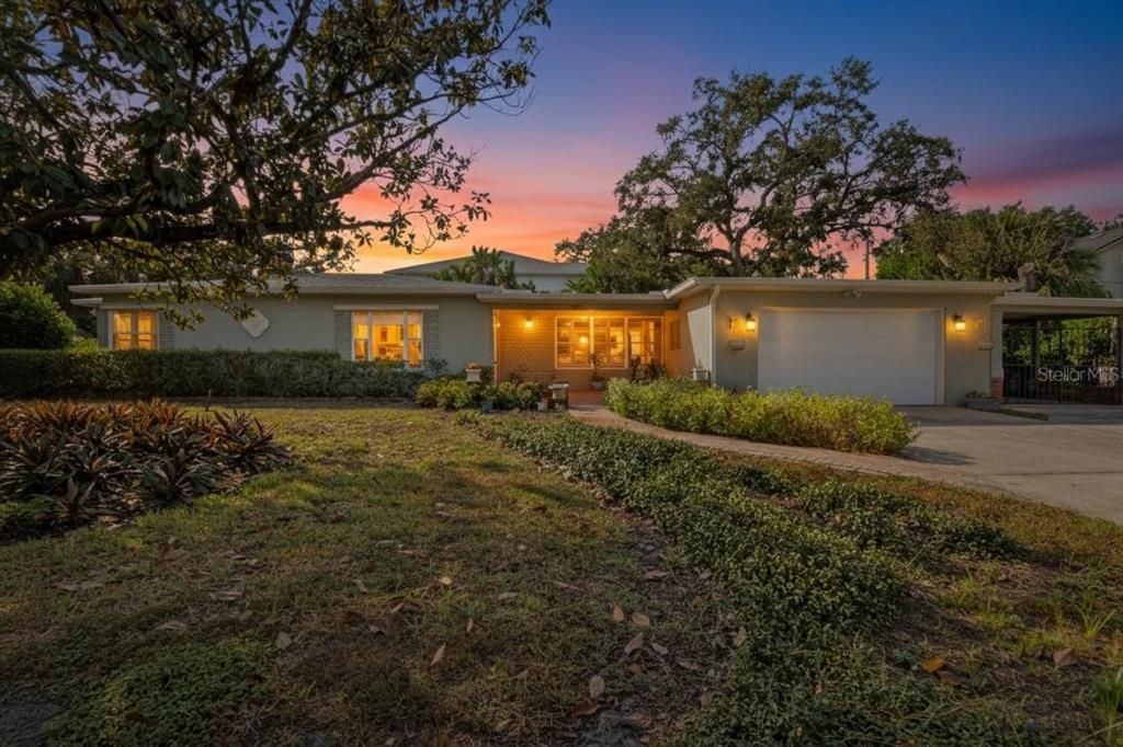 For Rent: $4,500 (3 beds, 2 baths, 2218 Square Feet)