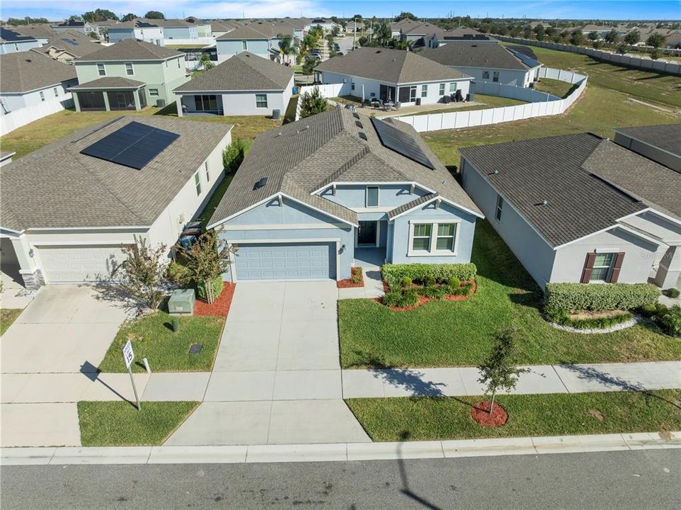 待售: $345,000 (4 贝兹, 2 浴室, 1888 平方英尺)