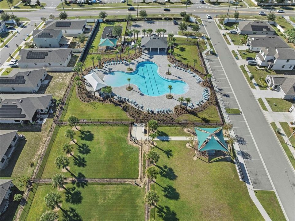 待售: $345,000 (4 贝兹, 2 浴室, 1888 平方英尺)