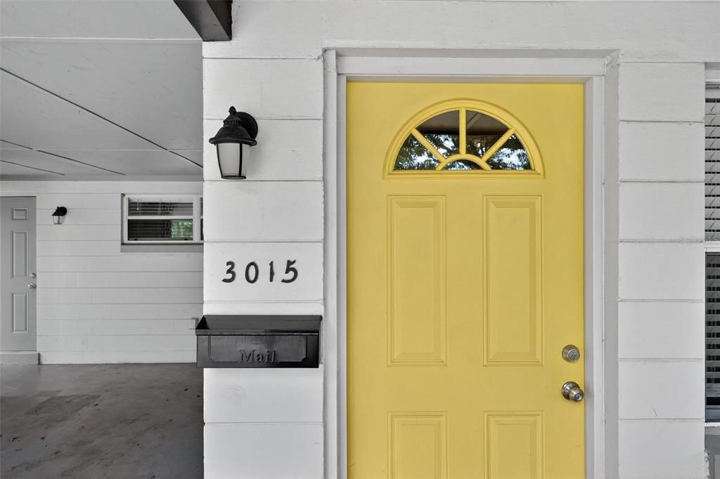 合同活跃: $350,000 (3 贝兹, 1 浴室, 1164 平方英尺)