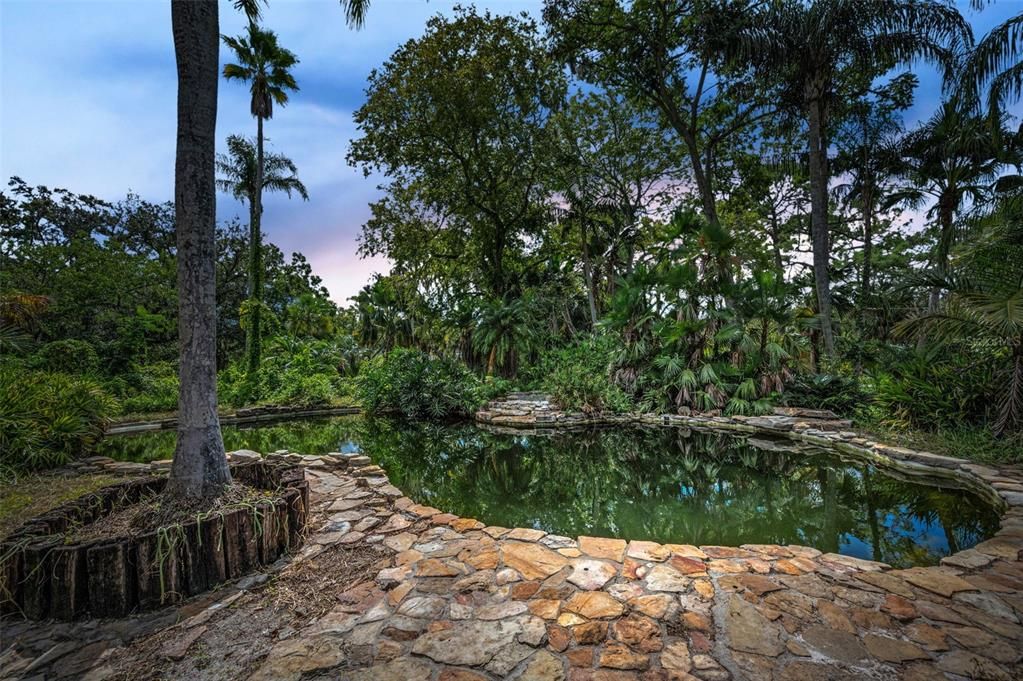 For Sale: $250,000 (4 beds, 2 baths, 2420 Square Feet)