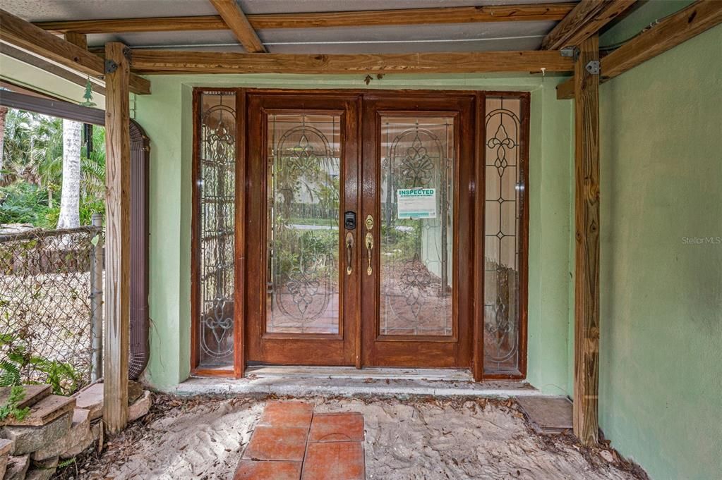 For Sale: $250,000 (4 beds, 2 baths, 2420 Square Feet)