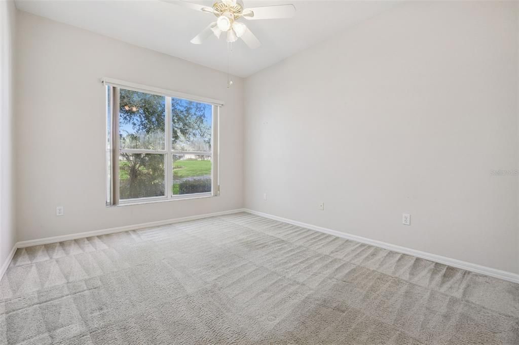 Под контрактом: $329,000 (3 спален, 2 ванн, 1834 Квадратных фут)