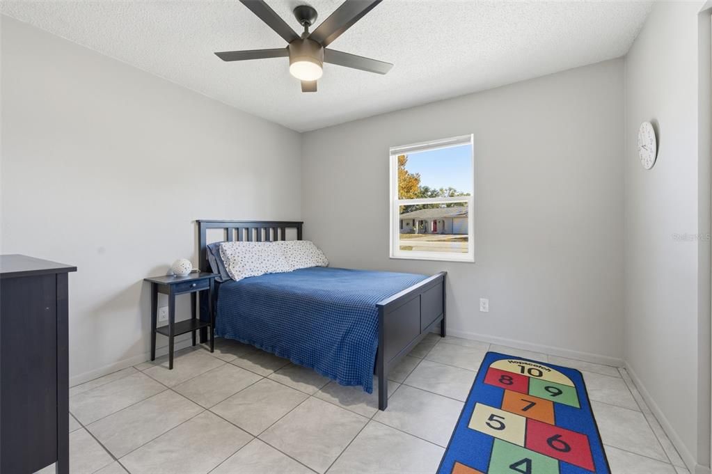 For Sale: $261,000 (3 beds, 2 baths, 1160 Square Feet)