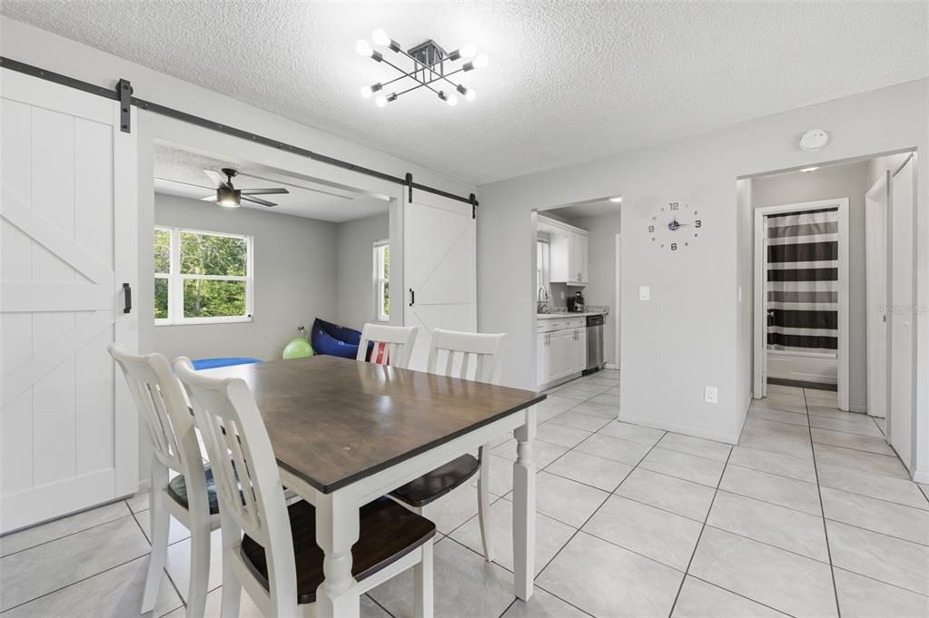 For Sale: $261,000 (3 beds, 2 baths, 1160 Square Feet)