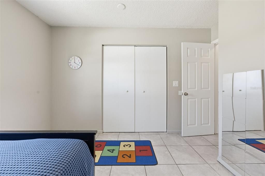 For Sale: $261,000 (3 beds, 2 baths, 1160 Square Feet)