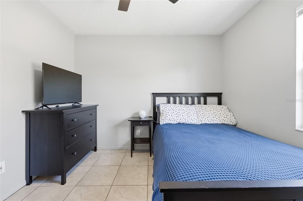 For Sale: $261,000 (3 beds, 2 baths, 1160 Square Feet)