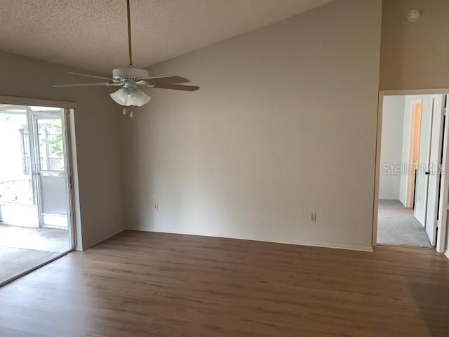 For Rent: $1,895 (3 beds, 2 baths, 1436 Square Feet)