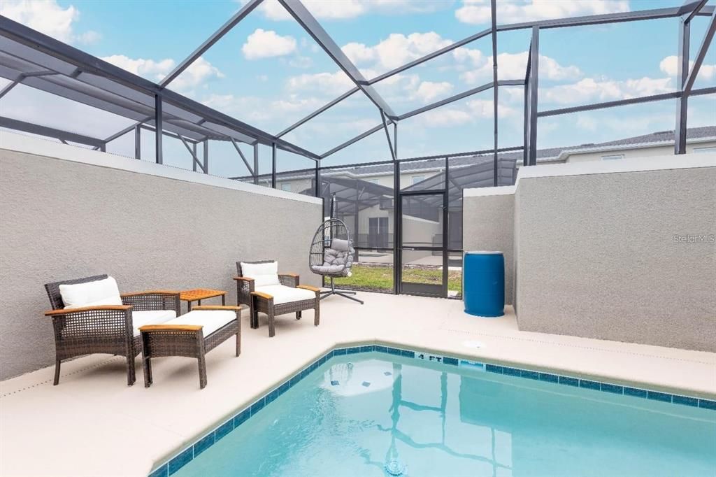 出租: $3,200 (4 贝兹, 3 浴室, 1902 平方英尺)