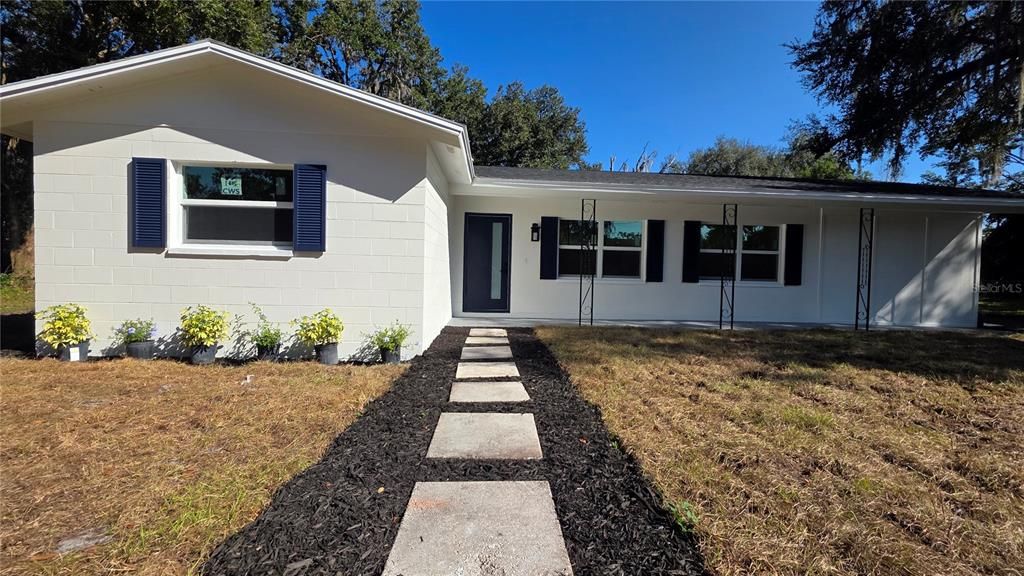 For Sale: $349,000 (3 beds, 2 baths, 1454 Square Feet)