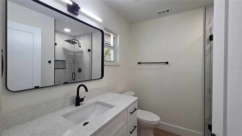 For Sale: $349,000 (3 beds, 2 baths, 1454 Square Feet)