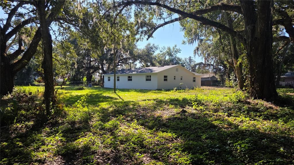 For Sale: $349,000 (3 beds, 2 baths, 1454 Square Feet)