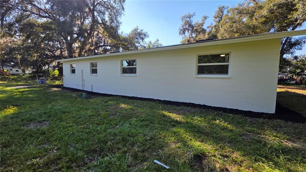 For Sale: $349,000 (3 beds, 2 baths, 1454 Square Feet)