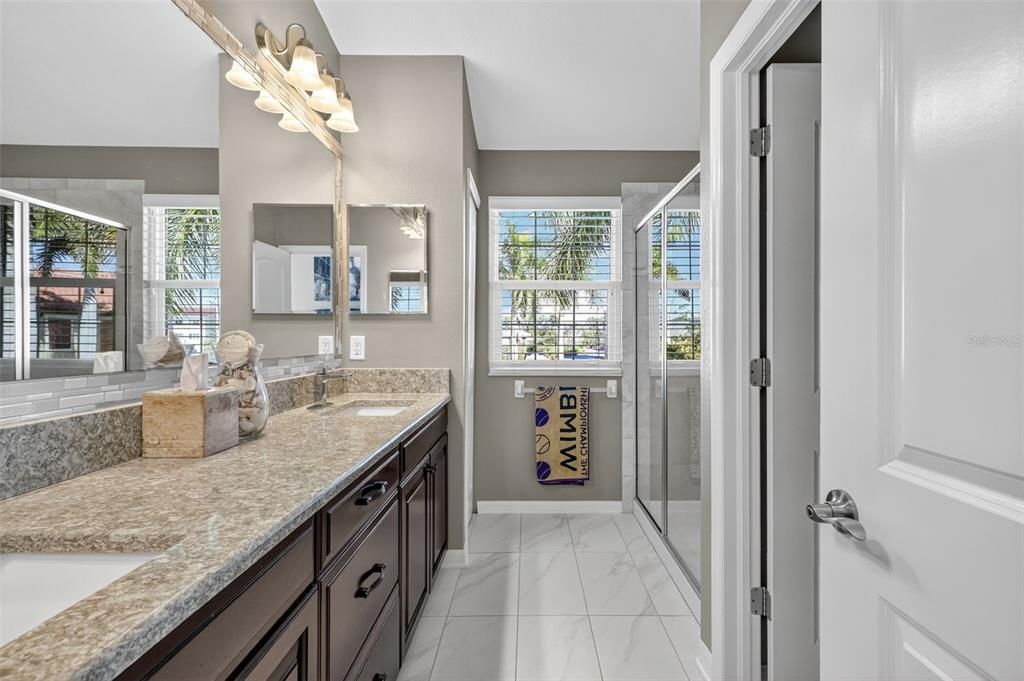 For Rent: $2,900 (3 beds, 2 baths, 2221 Square Feet)