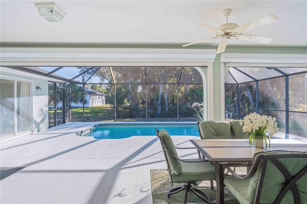 For Sale: $450,000 (3 beds, 2 baths, 2121 Square Feet)