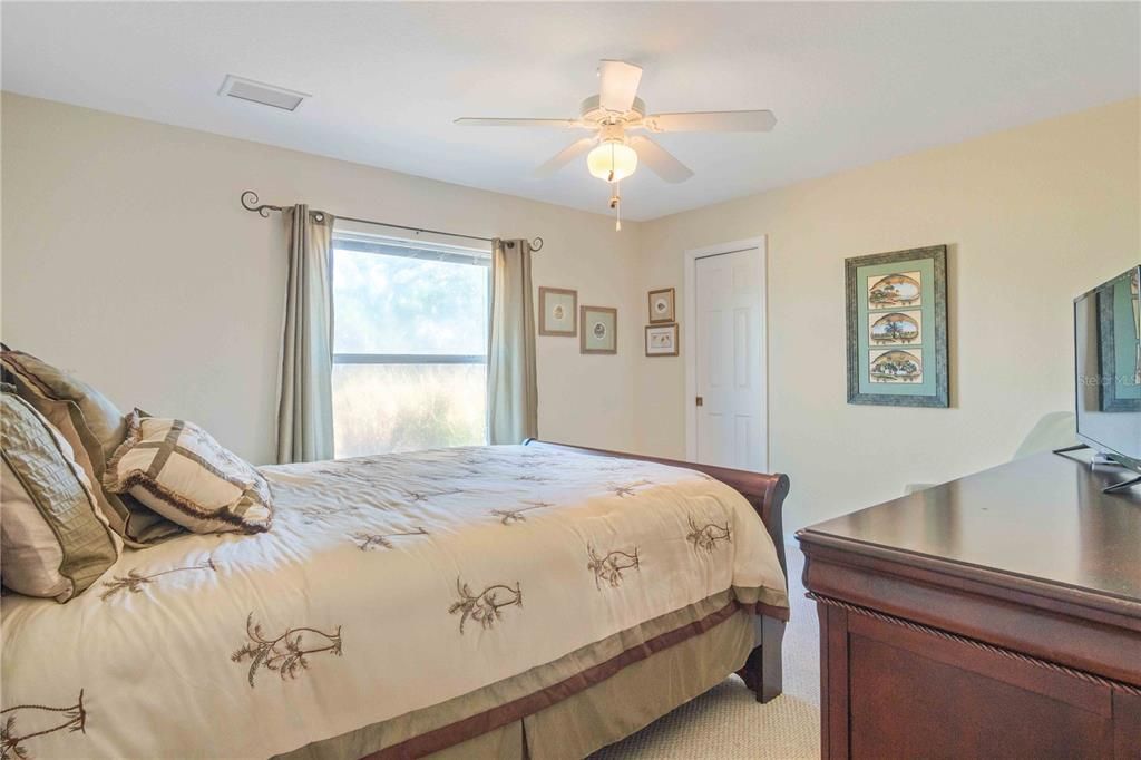 For Sale: $450,000 (3 beds, 2 baths, 2121 Square Feet)