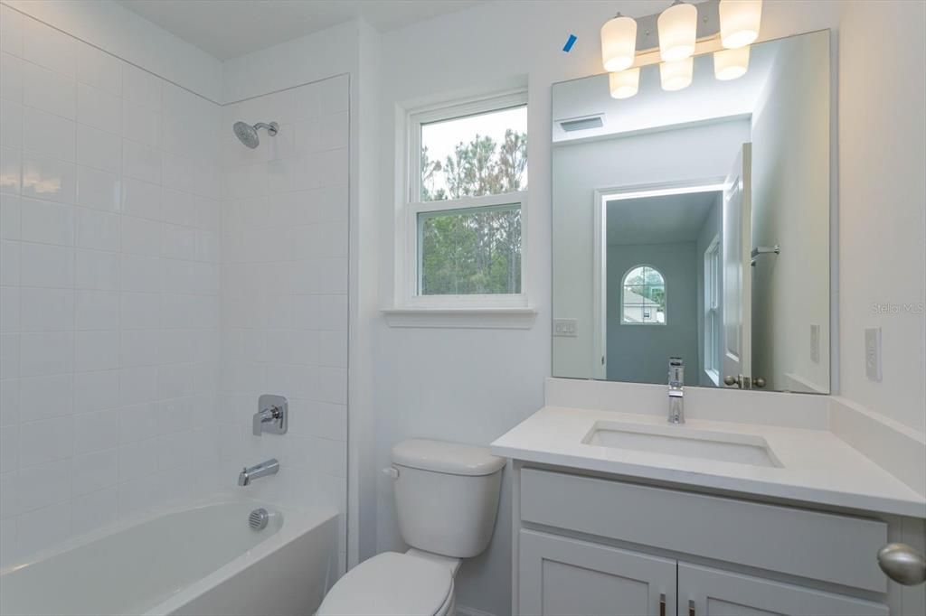 Active With Contract: $902,382 (4 beds, 4 baths, 2945 Square Feet)