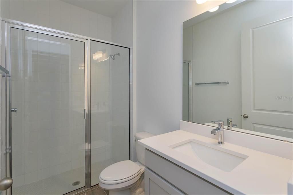 Active With Contract: $902,382 (4 beds, 4 baths, 2945 Square Feet)