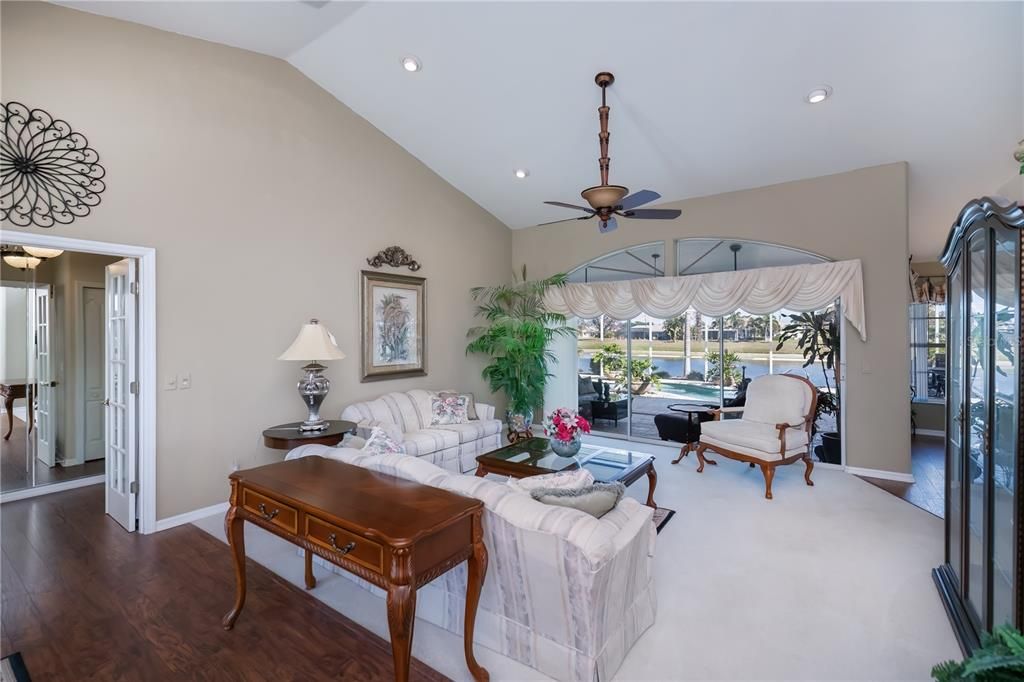 На продажу: $525,000 (3 спален, 2 ванн, 2232 Квадратных фут)