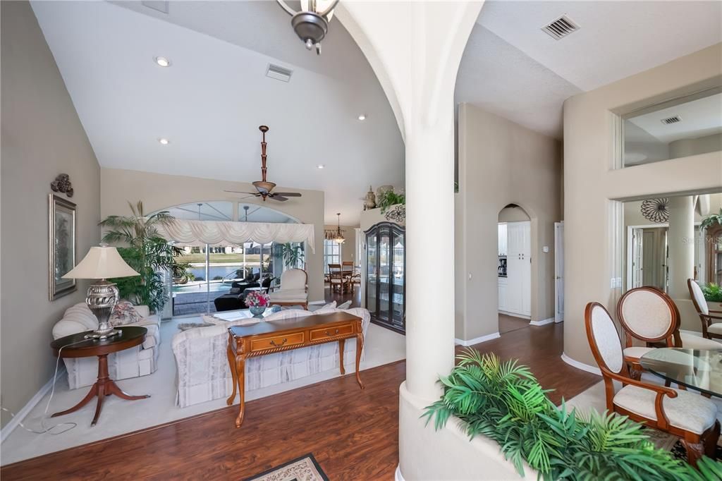 На продажу: $525,000 (3 спален, 2 ванн, 2232 Квадратных фут)