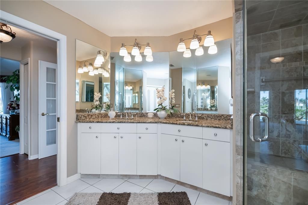 На продажу: $525,000 (3 спален, 2 ванн, 2232 Квадратных фут)