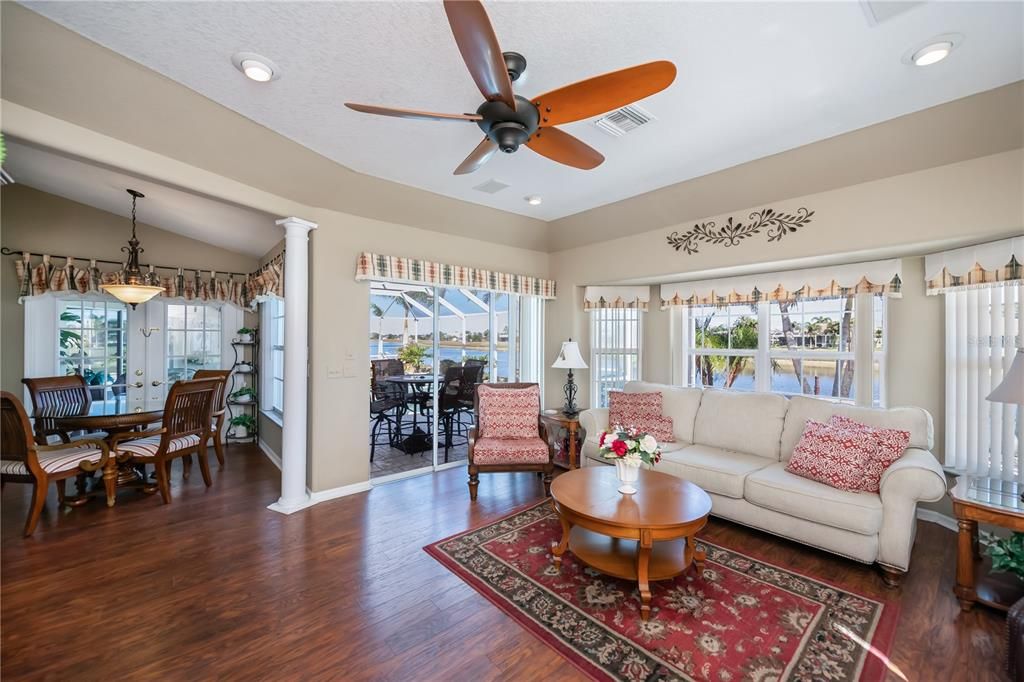 На продажу: $525,000 (3 спален, 2 ванн, 2232 Квадратных фут)