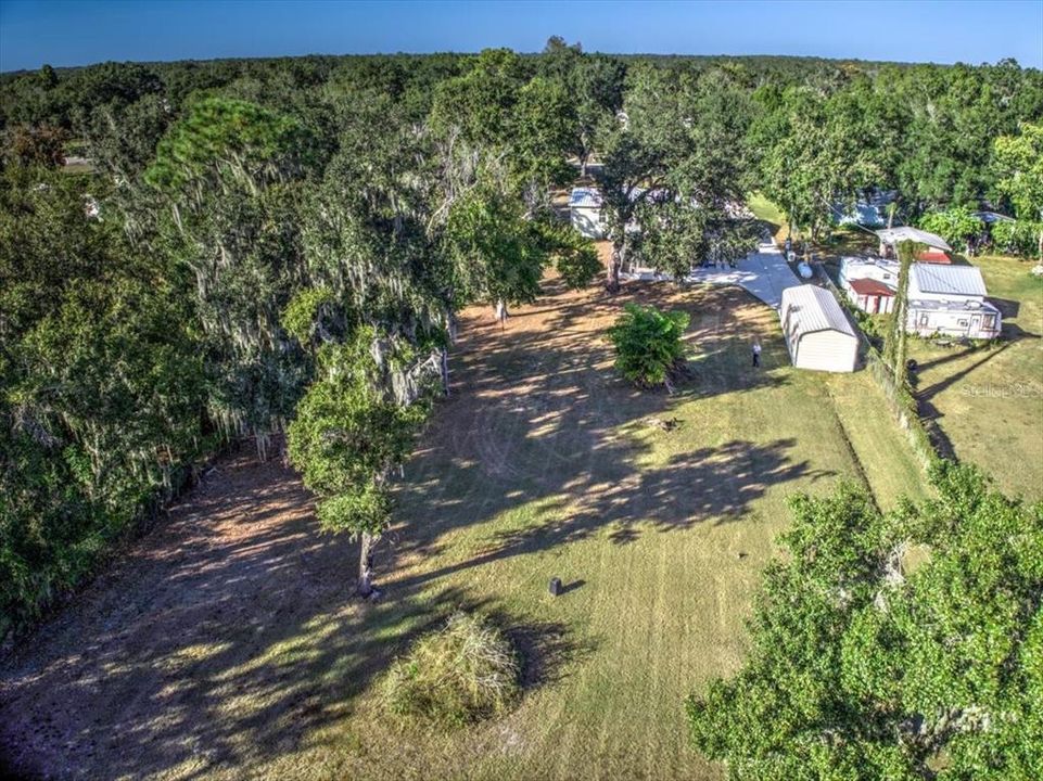 合同活跃: $300,000 (3 贝兹, 2 浴室, 1456 平方英尺)