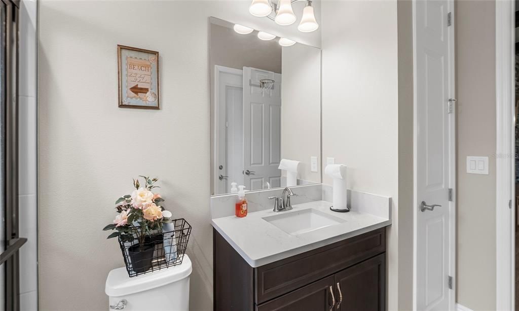 待售: $1,150,000 (5 贝兹, 4 浴室, 4709 平方英尺)