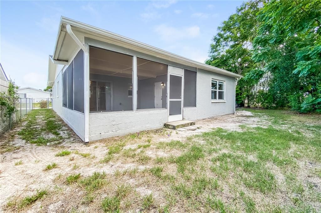 For Rent: $2,265 (2 beds, 2 baths, 1446 Square Feet)