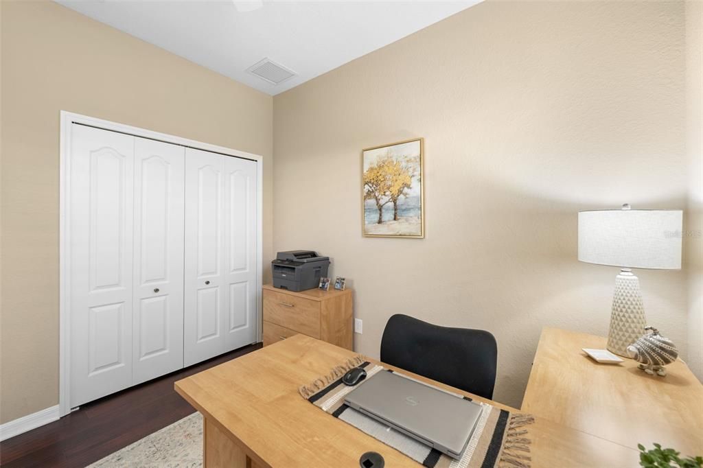 待售: $584,900 (3 贝兹, 3 浴室, 2006 平方英尺)