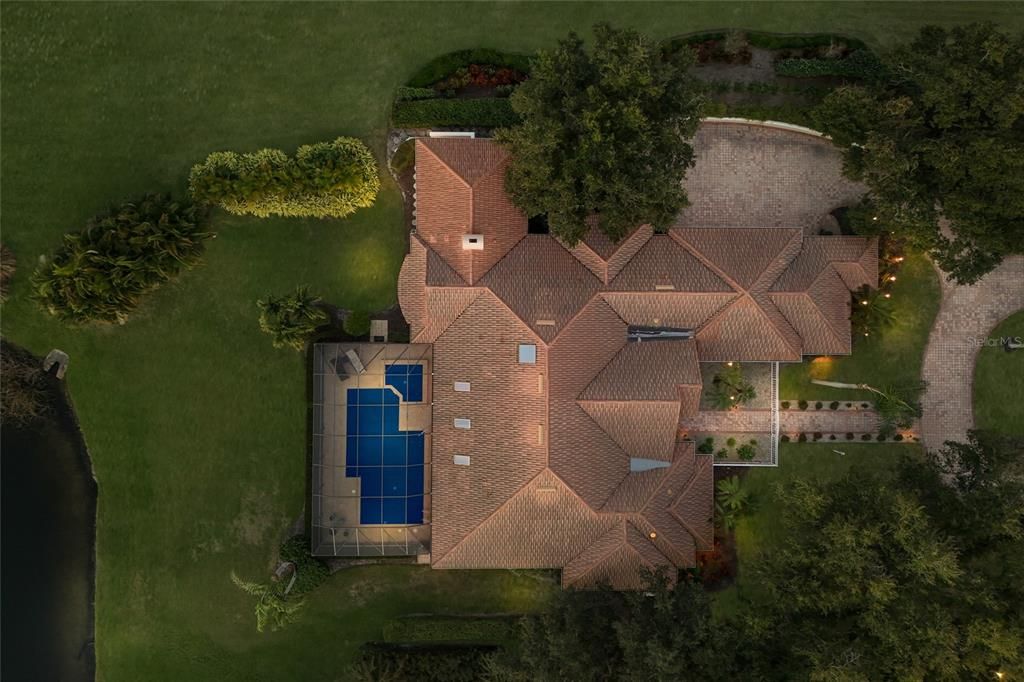 For Sale: $1,825,000 (4 beds, 3 baths, 4095 Square Feet)